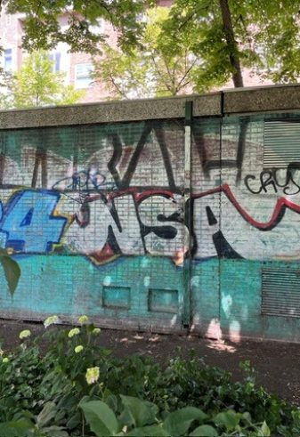 Graffiti op elektriciteitshuisje